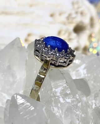 Zlatý prstýnek DIANA CROWN + popel skrytý, kámen v barvě modrého safíru💙, korunka bílé zlato a šína ze žlutého zlata. 💍...